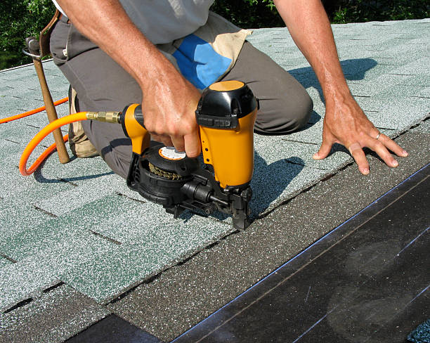 Best Commercial Roof Installation  in Yellville, AR